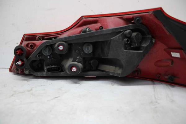 FEU ARRIERE GAUCHE OPEL INSIGNIA BREAK - Vue 2